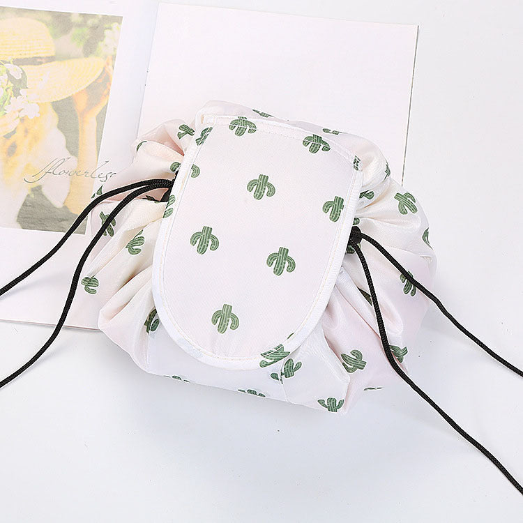 EazyGlam - Innovative Schnürsenkel Kosmetik Tasche