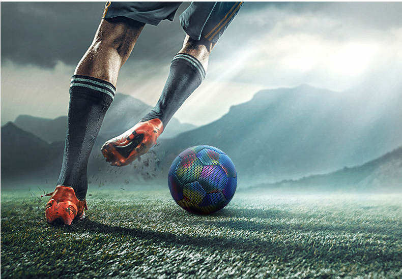 NightGlow - Leuchtender Fussball